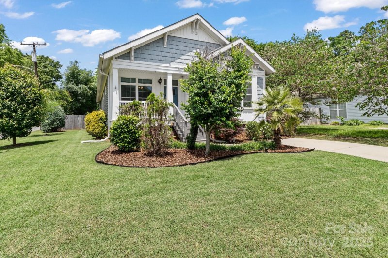 Property image 3 at 1201 Pegram Street, Charlotte, NC 28205