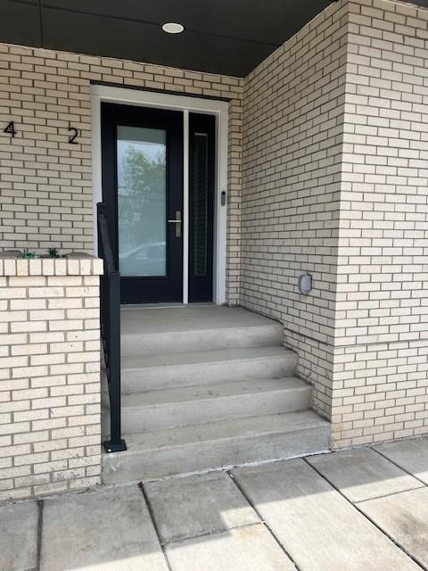 Property image 2 at 2 Bauhaus Court, Asheville, NC 28801