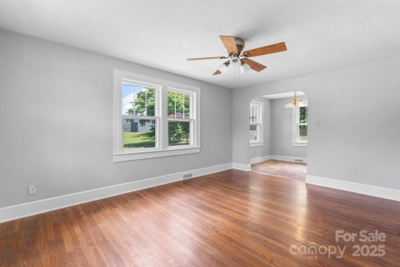 Property image 5 at 2336 32nd Street, Hickory, NC 28601