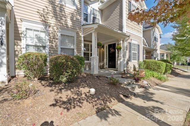 Property image 3 at 15316 Crossing Gate Drive, Cornelius, NC 28031