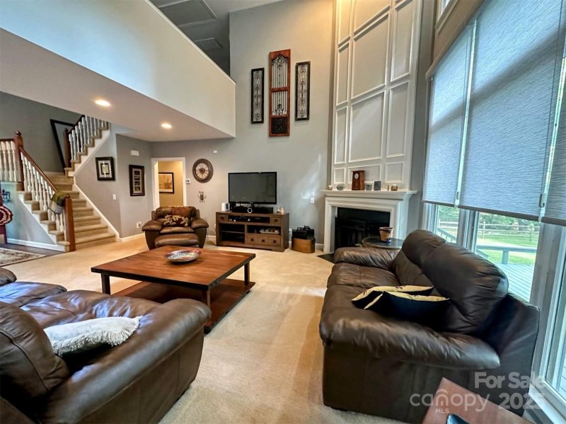 Property image 3 of 12610 Angel Oak Drive in Cedarfield, Huntersville, NC 28078