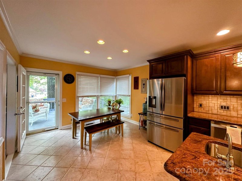 Property image 5 of 12610 Angel Oak Drive in Cedarfield, Huntersville, NC 28078