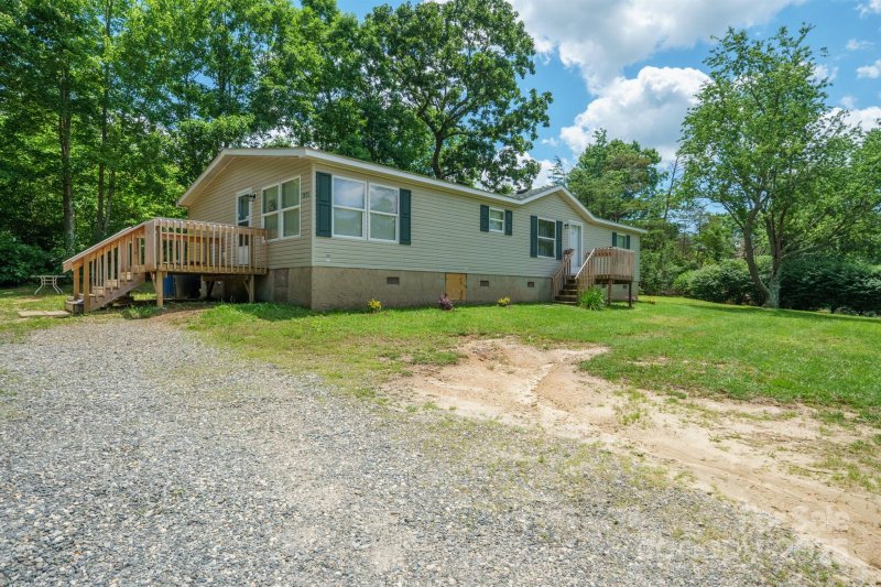 3823 Silver Creek Terrace