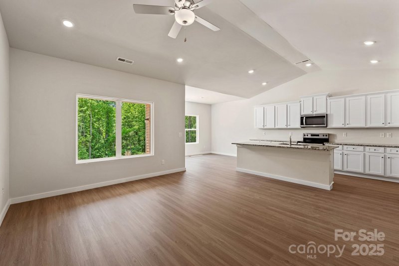 Property image 4 at 1510 Doran Terrace, Richburg, SC 29729