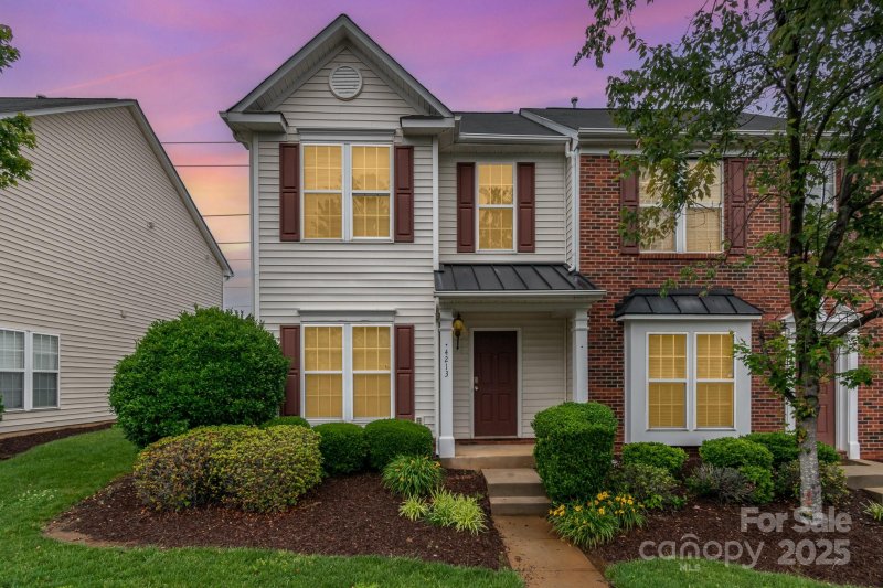 Property image 3 of 4213 Coulter Crossing in Farmington Ridge, Charlotte, NC 28213