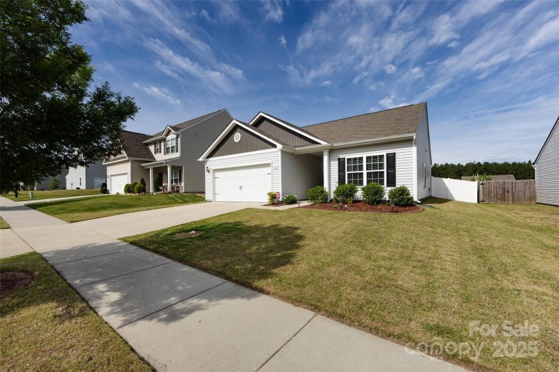 Property image 2 at 7315 Amberly Hills Road, Charlotte, NC 28215