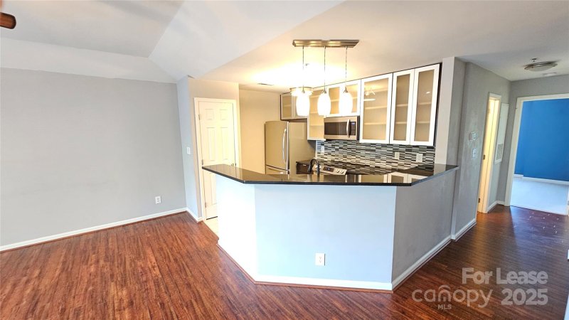 Property image 3 at 517 N Graham Street, Charlotte, NC 28202