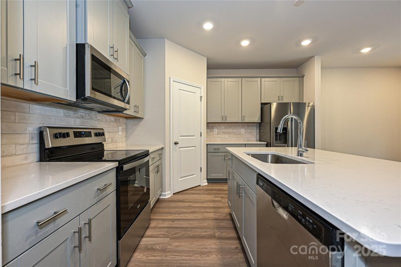 Property image 3 at 1983 Paddlewheel Drive, Stanley, NC 28164