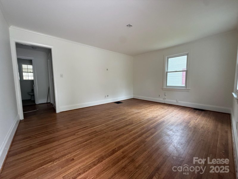 Property image 5 at 1716 Dallas Avenue, Charlotte, NC 28205