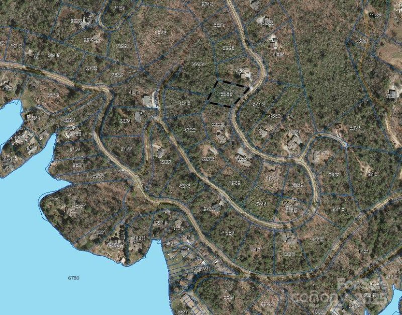 Property image 3 at 27 Hawk Mountain Road, Lake Toxaway, NC 28747