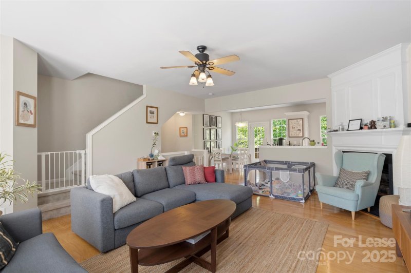 Property image 2 at 5405 Werburgh Street, Charlotte, NC 28209