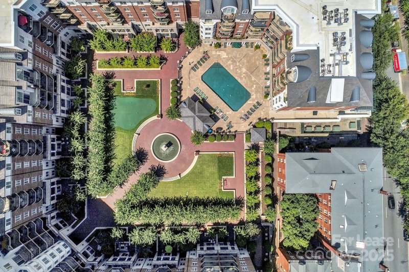 Property image 3 at 300 W 5th Street, Charlotte, NC 28202