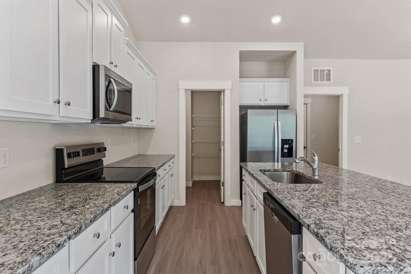 Property image 5 of 1503 Doran Terrace in Knights Bridge, Richburg, SC 29729
