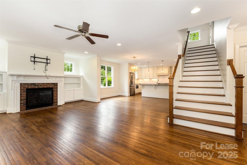 Property image 5 at 2340 Shenandoah Avenue, Charlotte, NC 28205