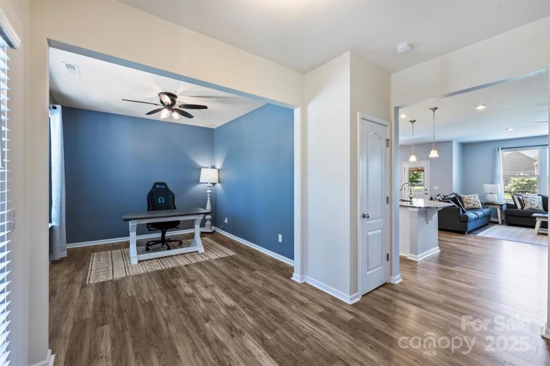 Property image 4 at 11101 Crane Creek Drive, Charlotte, NC 28278