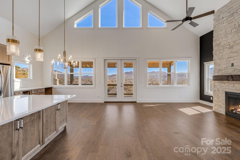 Property image 5 of 203 Boleyn Drive in Tudor Croft, Black Mountain, NC 28711