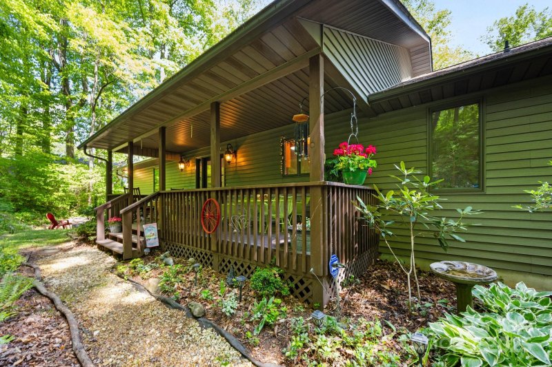 81 Corbin Shady Lane