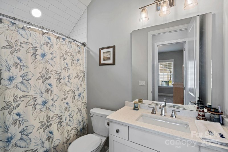 Property image 5 of 4532 Stellata Loop in Magnolia Cove, Sherrills Ford, NC 28673