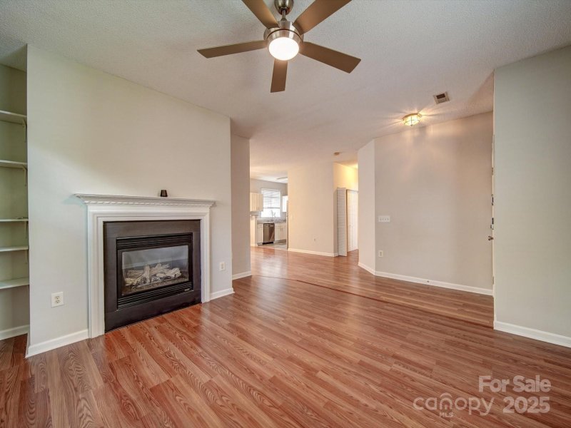 Property image 5 at 9360 Meadowmont View Drive, Charlotte, NC 28269