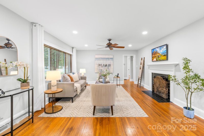 Property image 5 at 4114 Stacy Boulevard, Charlotte, NC 28209