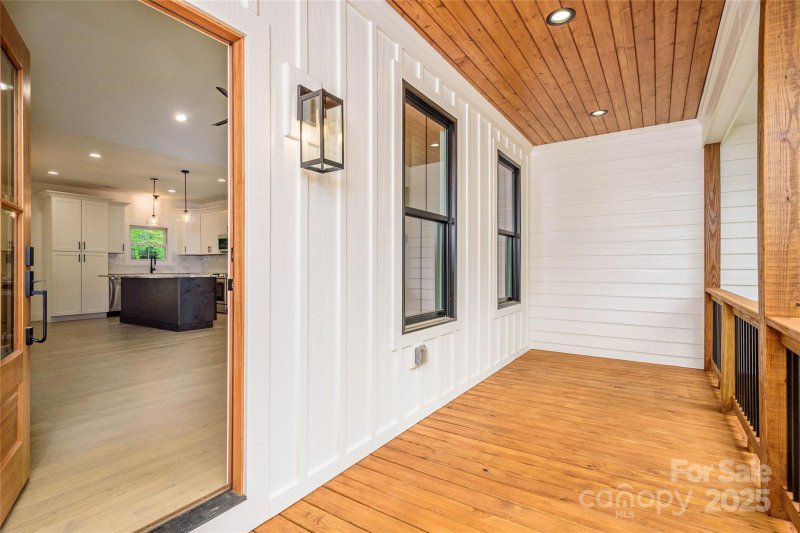 Property image 5 at 118 W Laurel Lane, Etowah, NC 28729