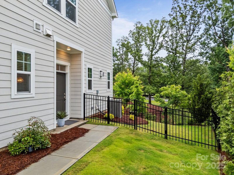 Property image 3 at 8215 Houser Street, Cornelius, NC 28031