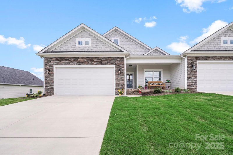 Property image 2 of 122 A Deer Brook Drive in The Townes at Deer Brook, Shelby, NC 28150