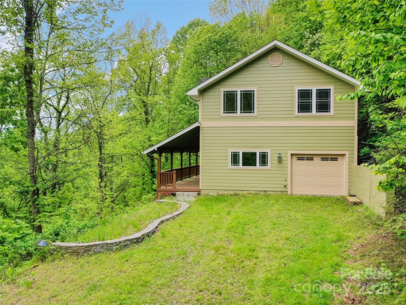 Property image 3 at 572 Multiflora Way, Waynesville, NC 28785