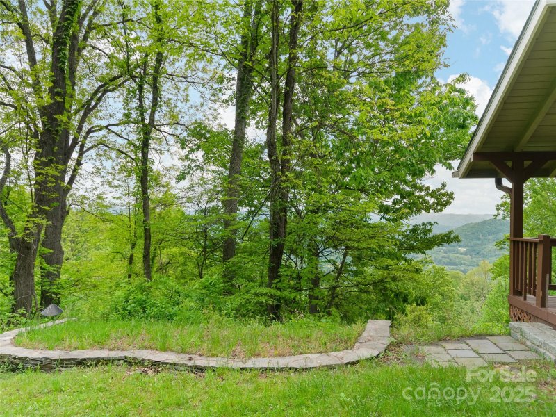 Property image 4 at 572 Multiflora Way, Waynesville, NC 28785