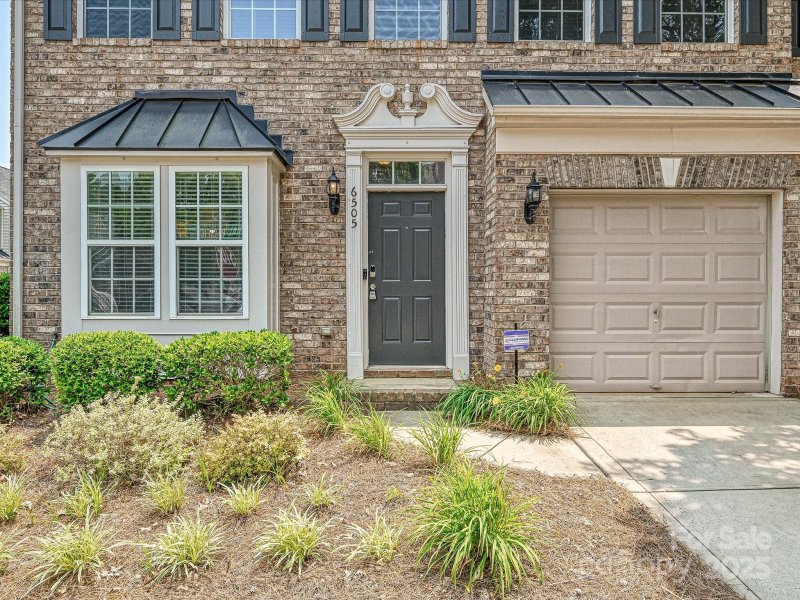 Property image 2 at 6505 Central Pacific Avenue, Charlotte, NC 28210