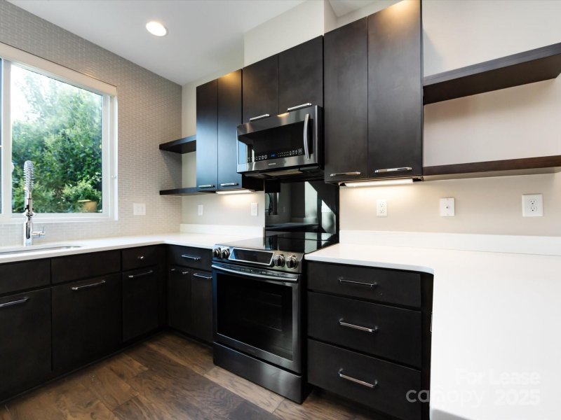 Property image 4 at 237 Domain Way, Charlotte, NC 28203