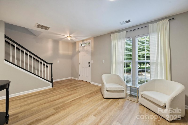 Property image 5 at 15639 Sir Charles Place, Charlotte, NC 28277