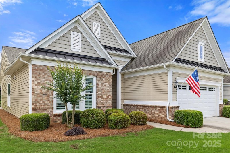 Property image 2 at 7036 Kitty Hawk Lane, Fort Mill, SC 29707