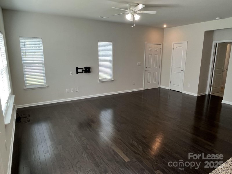 Property image 3 at 7447 Jane Parks Way, Charlotte, NC 28217