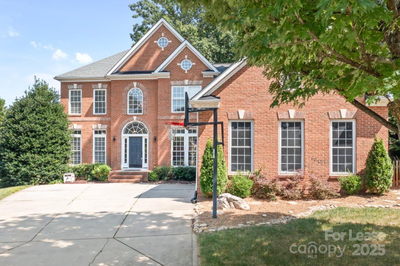 Property image 3 at 20428 Marblehead Court, Cornelius, NC 28031