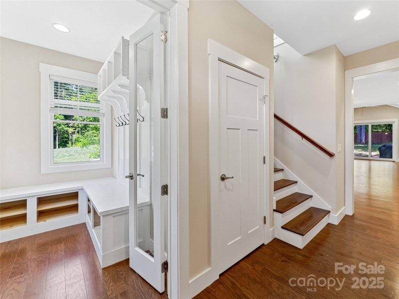 Property image 2 at 29 Farm Pond Lane, Candler, NC 28715