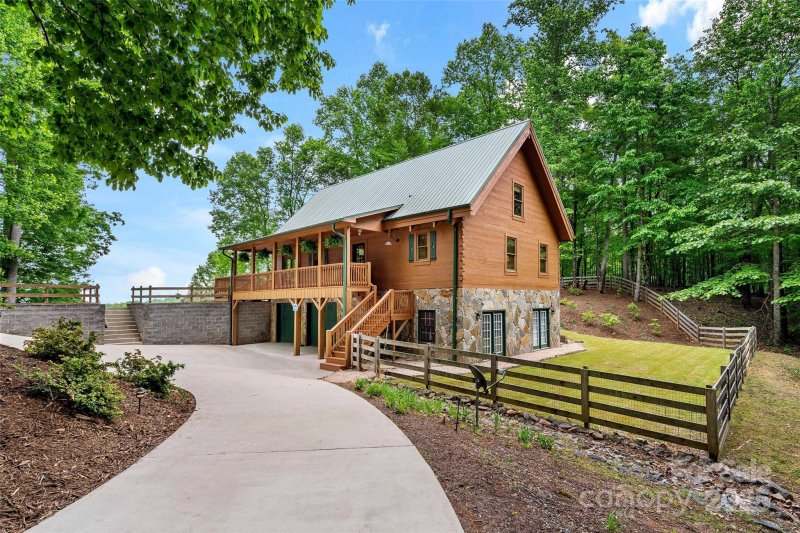 Property image 2 at 77 Pepperwood Drive, Marion, NC 28752