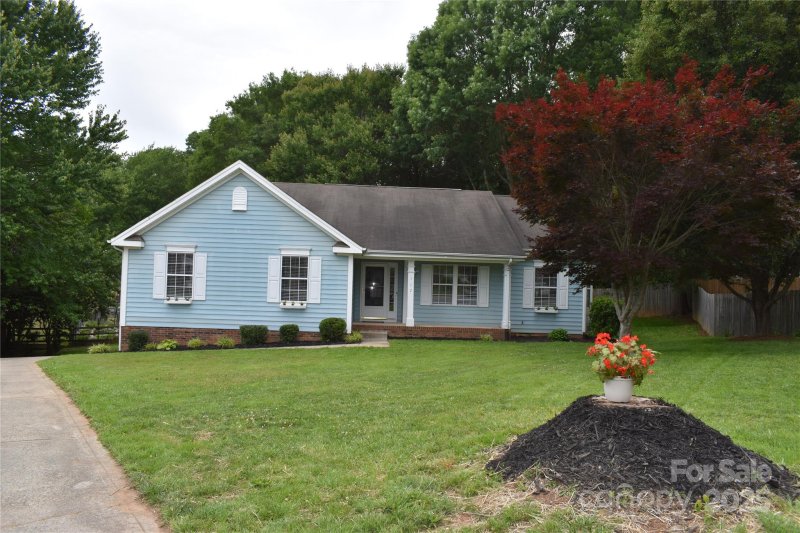 Property image 2 at 117 Blackberry Lane, Mooresville, NC 28117