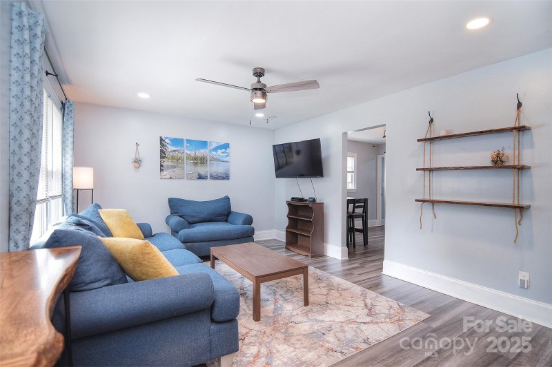 Property image 4 at 3623 Braden Drive, Charlotte, NC 28216