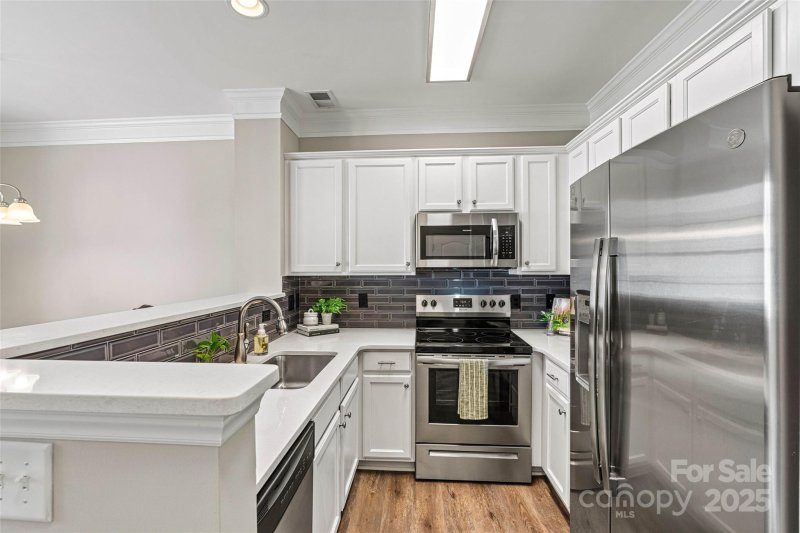 Property image 5 at 110 Dime Lane, Mooresville, NC 28117