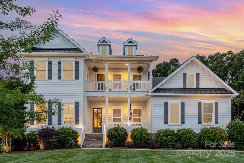 112 South Shore Drive