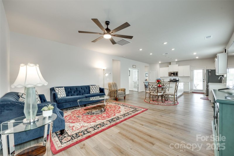 Property image 4 of 1745 Otter Perch Lane in Elizabeth, Fort Mill, SC 29715
