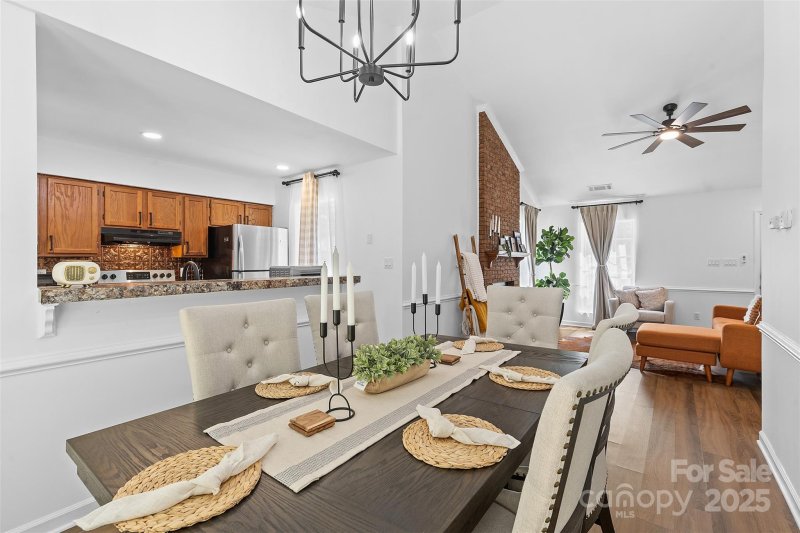 Property image 5 of 6201 Sunbridge Court in Sunstone, Charlotte, NC 28269