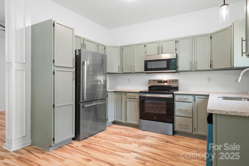 Property image 4 at 4719 Sahalee Lane, Charlotte, NC 28216