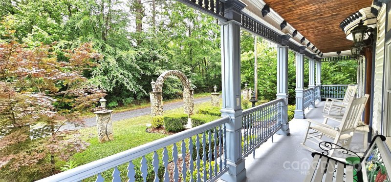 Property image 3 of 150 8th Avenue in Pinehaven Estates, New London, NC 28127