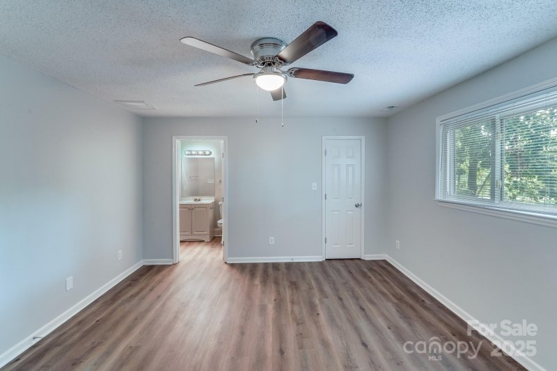 Property image 5 at 2214 Grimes Street, Charlotte, NC 28206