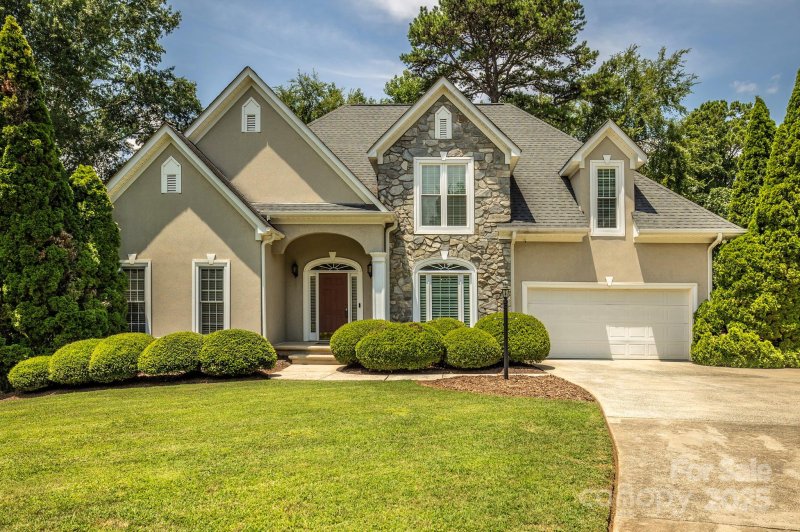 Property image 2 at 1253 Iverleigh Trail, Charlotte, NC 28270