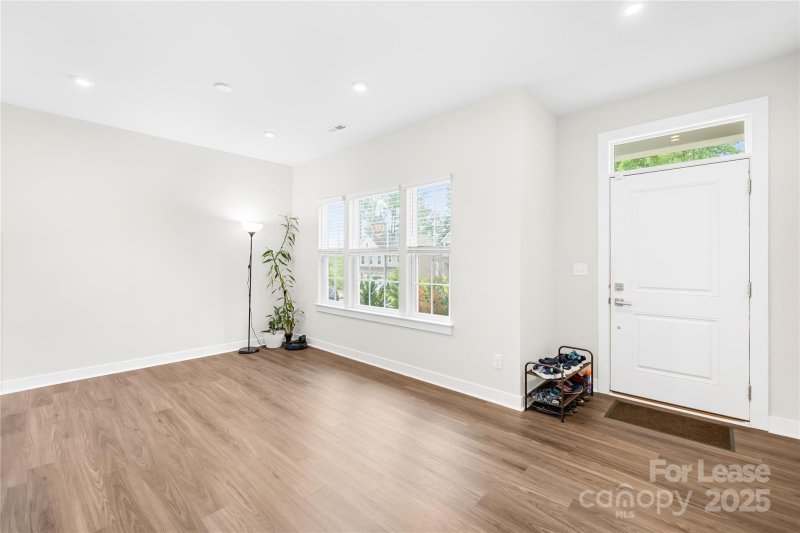 Property image 4 at 10142 Black Locust Lane, Charlotte, NC 28215