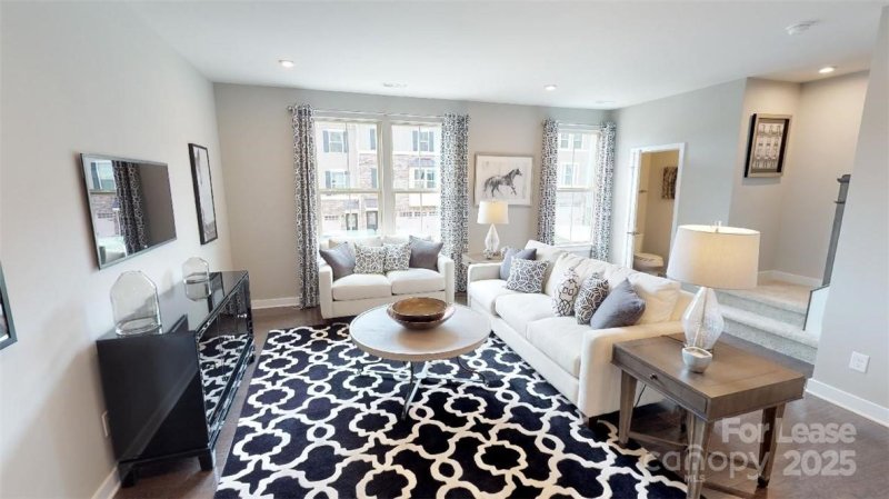 Property image 2 at 1904 Catkin Lane, Charlotte, NC 28205