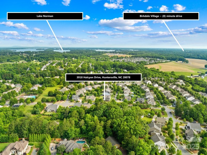 Property image 3 at 3918 Halcyon Drive, Huntersville, NC 28078